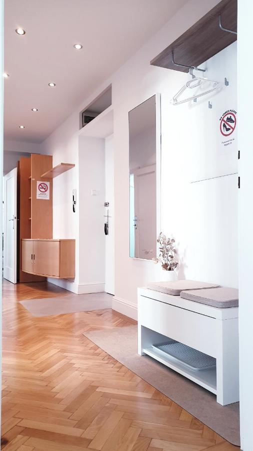Wonderful 2-bedroom Belvedere * Vienna