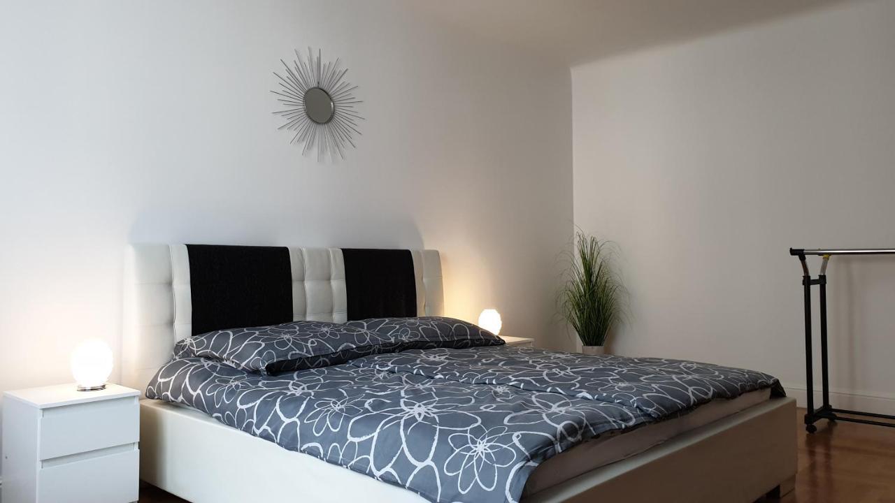 Apartment Wonderful 2-bedroom Belvedere
